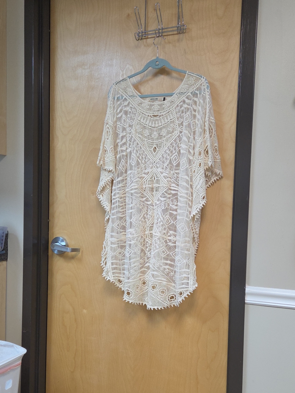 Women's Crochet Lace Tunic Cover-Up in Cream